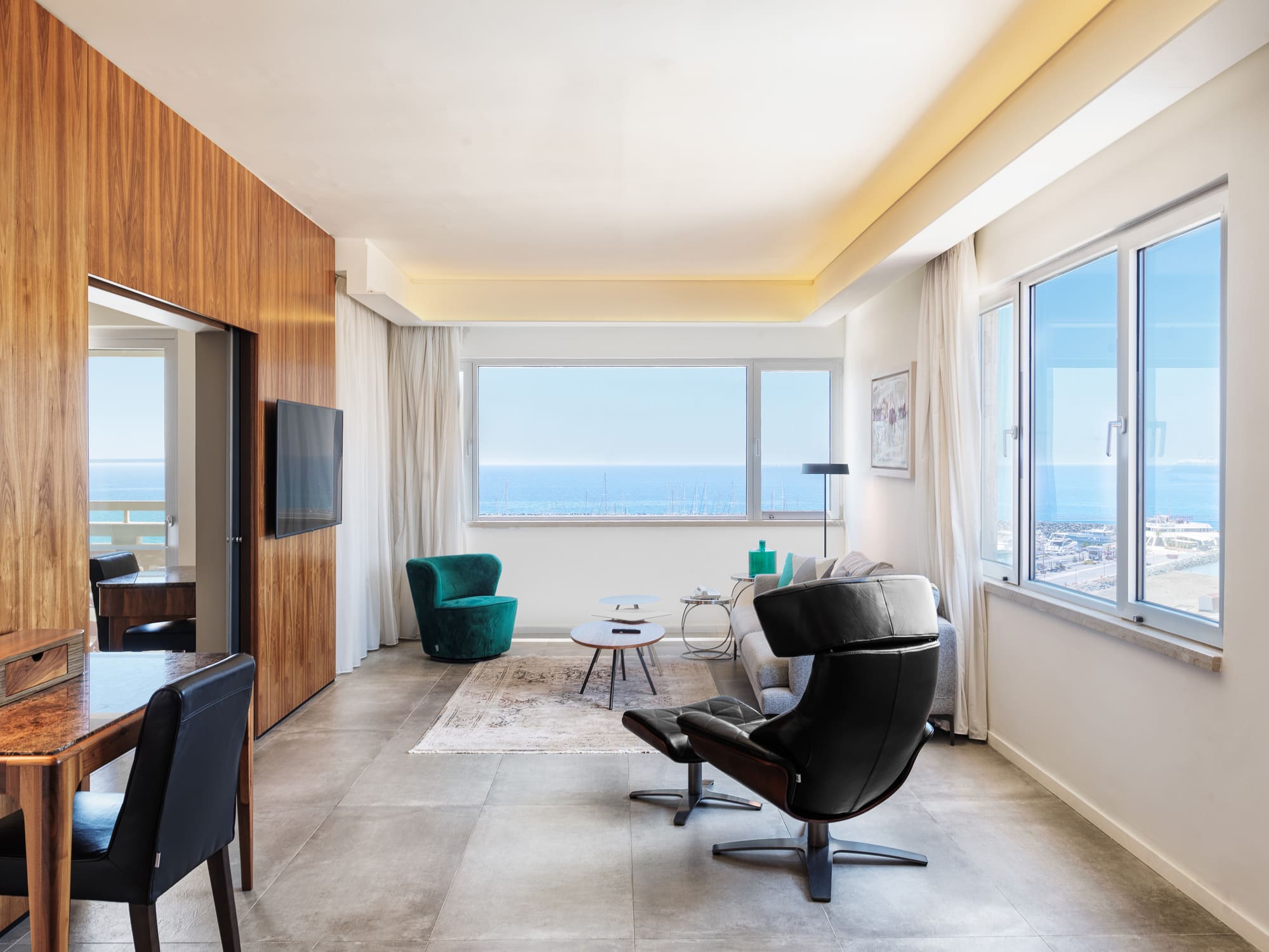 Admiral Suites 76m²